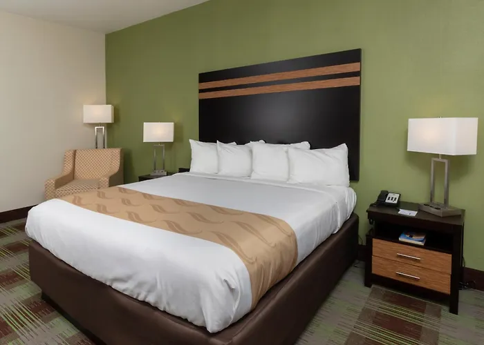 Quality Inn & Suites Mount Vernon