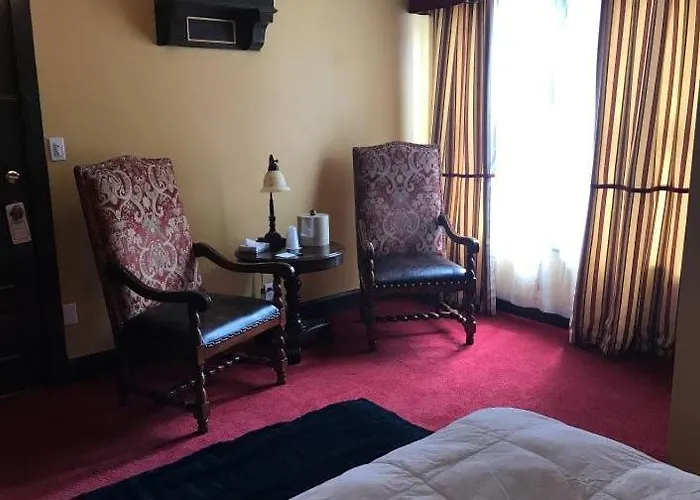 Ye Olde English Inn